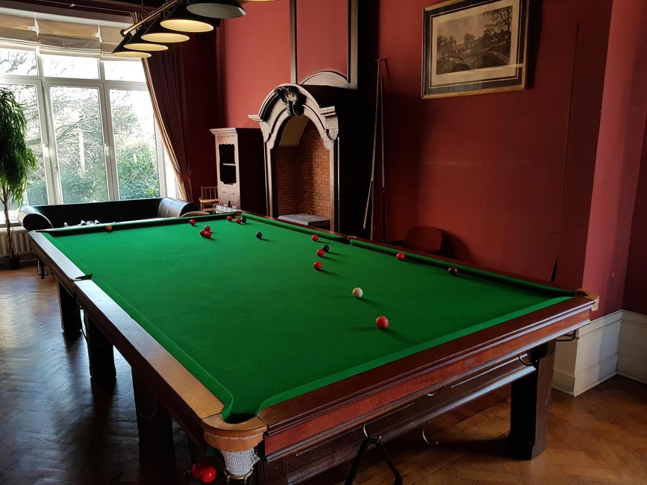 Chateau Lambert Moulinsart Hotel, Shuttle Airport, Long Term Parking, Snooker, Large Terrasse, Dinner, Breakfast Charleroi Bagian luar foto